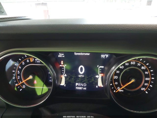 45857838 :رقم المزاد ، 1C4HJXDG2JW124639 vin ، 2018 Jeep Wrangler Unlimited Sport S 4x4 مزاد بيع