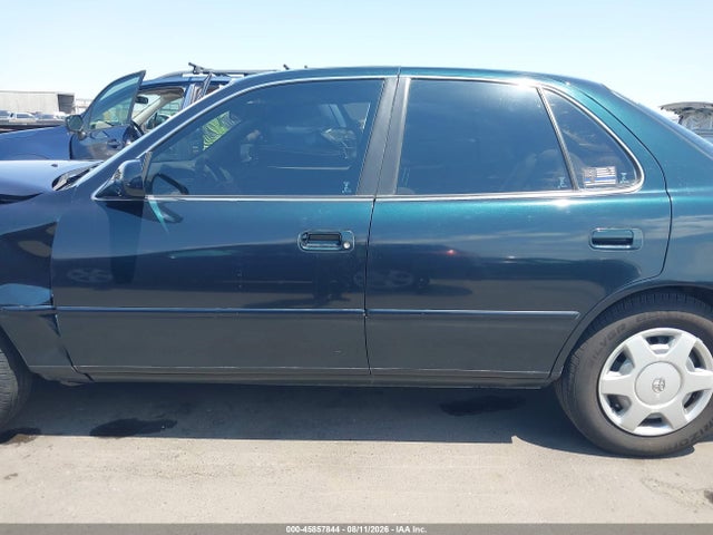 1995 Toyota Camry Le მანქანა იყიდება აუქციონზე, vin: 4T1GK12E1SU097935, აუქციონის ნომერი: 45857844