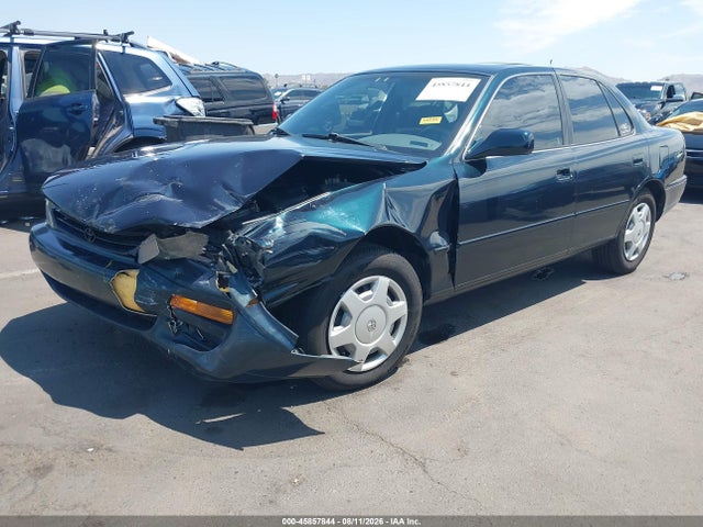 1995 Toyota Camry Le მანქანა იყიდება აუქციონზე, vin: 4T1GK12E1SU097935, აუქციონის ნომერი: 45857844