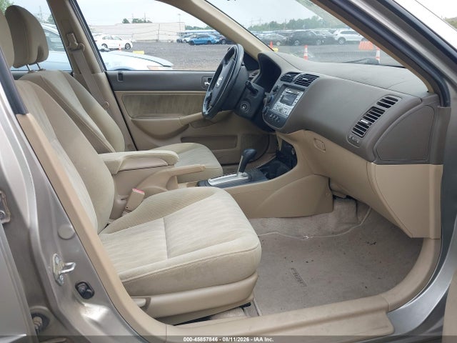 Продажа на аукционе авто 2005 Honda Civic Lx, vin: 2HGES16525H629448, номер лота: 45857846
