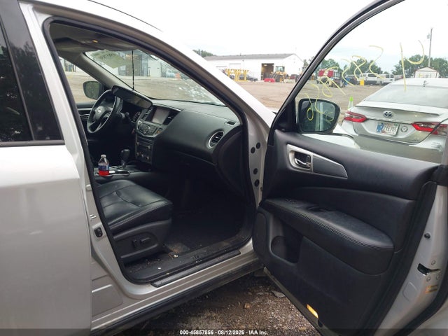 45857856 :رقم المزاد ، 5N1DR2MN8JC635732 vin ، 2018 Nissan Pathfinder Sl مزاد بيع