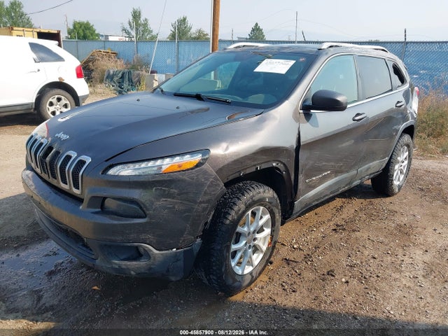 Jeep Cherokee Latitude 2014 1C4PJMCS8EW295899 Image 2