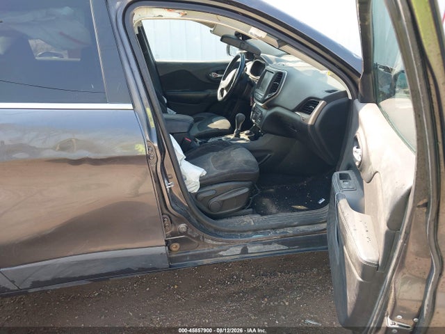 Jeep Cherokee Latitude 2014 1C4PJMCS8EW295899 Image 5