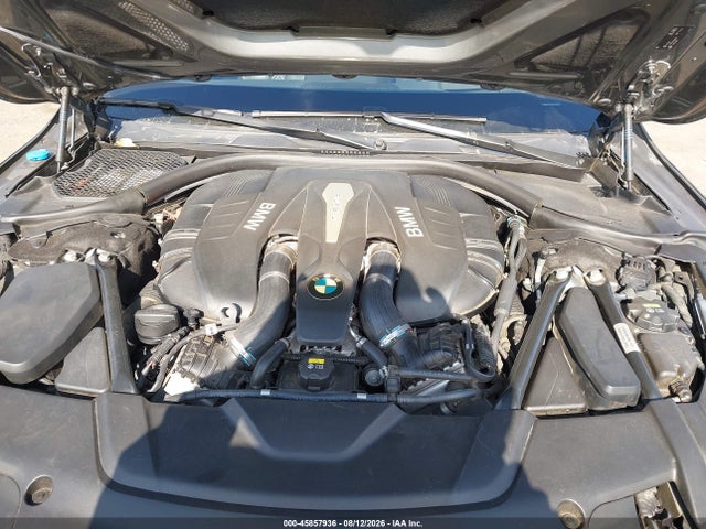 WBA7F0C5XGGL99700 BMW 750i