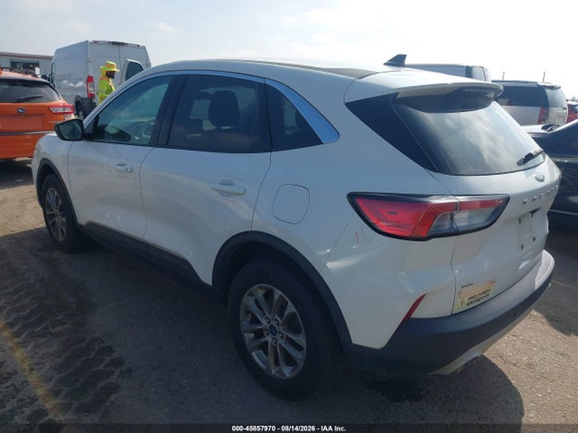 45857970 :رقم المزاد ، 1FMCU9G65NUA60822 vin ، 2022 Ford Escape Se مزاد بيع