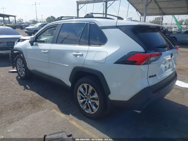 Toyota Rav4 Xle Premium 2024 JTMC1RFV5RJ031219 Image 3