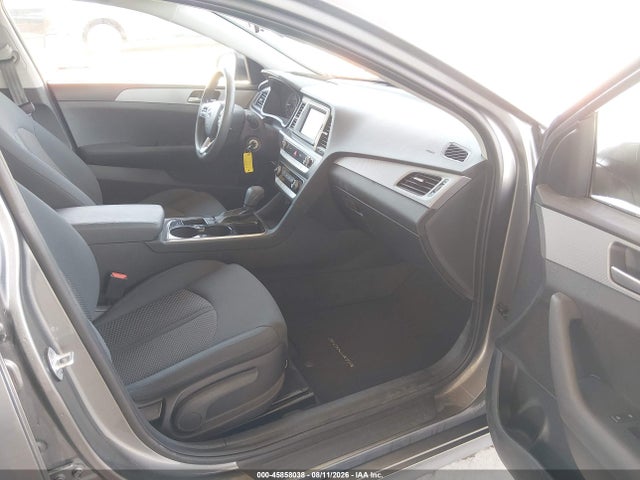 2019 Hyundai Sonata Eco მანქანა იყიდება აუქციონზე, vin: 5NPE24AA0KH802147, აუქციონის ნომერი: 45858038