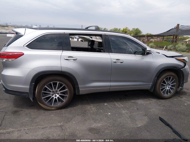 Aukcja sprzedaży 2017 Toyota Highlander Se, vin: 5TDJZRFH2HS365526, numer aukcji: 45858050