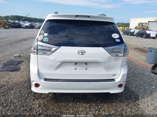 45858053 :رقم المزاد ، 5TDXZ3DC0HS773019 vin ، 2017 Toyota Sienna Se 8 Passenger مزاد بيع