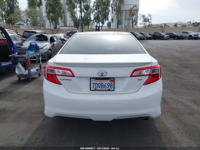 4T1BF1FK6EU320876 Toyota CAMRY SE