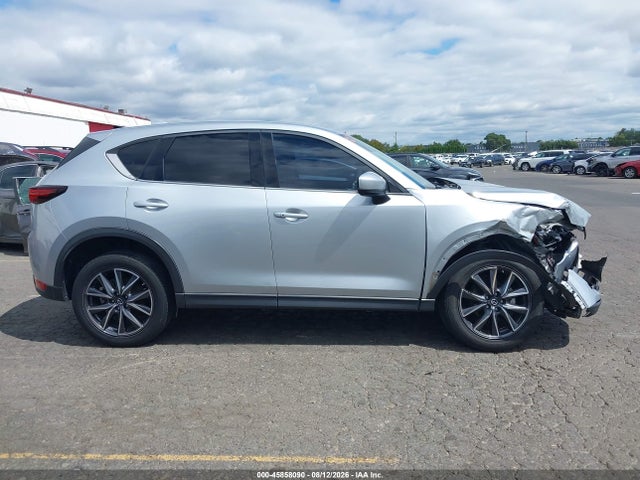 Продажа на аукционе авто 2017 Mazda Cx-5 Grand Touring, vin: JM3KFBDL8H0125810, номер лота: 45858090