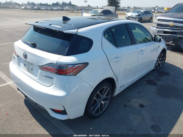 Lexus CT 200H 2016 JTHKD5BH9G2262299 Image 4