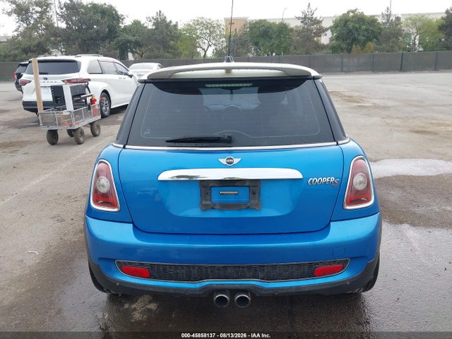 Продажа на аукционе авто 2008 Mini Cooper S, vin: WMWMF73548TV38806, номер лота: 45858137