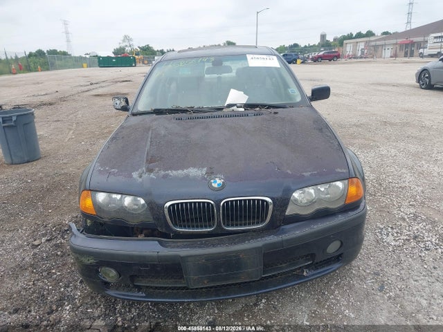 45858143 :رقم المزاد ، WBAAV53401JR79531 vin ، 2001 Bmw 330 I مزاد بيع