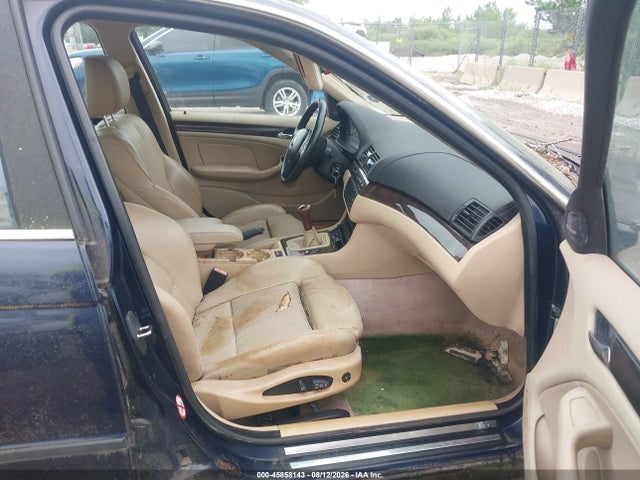 45858143 :رقم المزاد ، WBAAV53401JR79531 vin ، 2001 Bmw 330 I مزاد بيع
