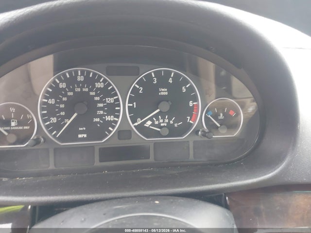 45858143 :رقم المزاد ، WBAAV53401JR79531 vin ، 2001 Bmw 330 I مزاد بيع
