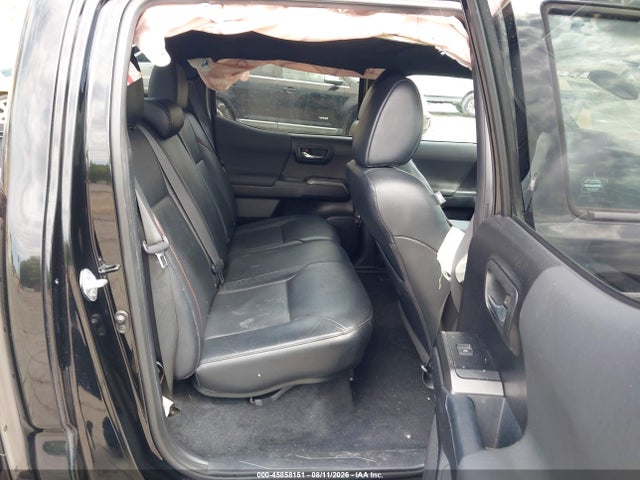 45858151 :رقم المزاد ، 5TFCZ5AN9MX260985 vin ، 2021 Toyota Tacoma Trd Pro مزاد بيع