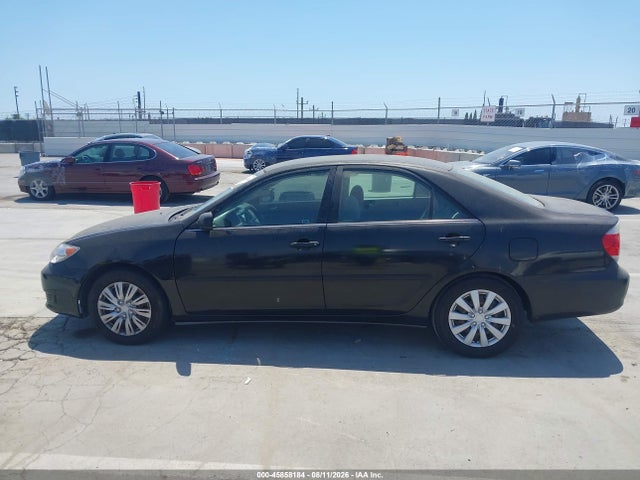 2005 Toyota Camry Le მანქანა იყიდება აუქციონზე, vin: 4T1BE32K05U016477, აუქციონის ნომერი: 45858184