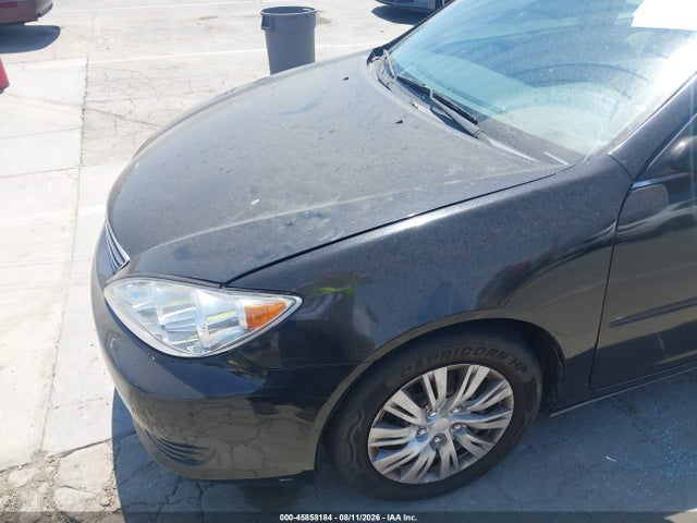 2005 Toyota Camry Le მანქანა იყიდება აუქციონზე, vin: 4T1BE32K05U016477, აუქციონის ნომერი: 45858184