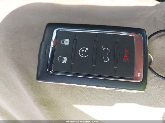Продажа на аукционе авто 2024 Jeep Wagoneer L Series Ii 4x4, vin: 1C4SJSBP0RS101875, номер лота: 45858202