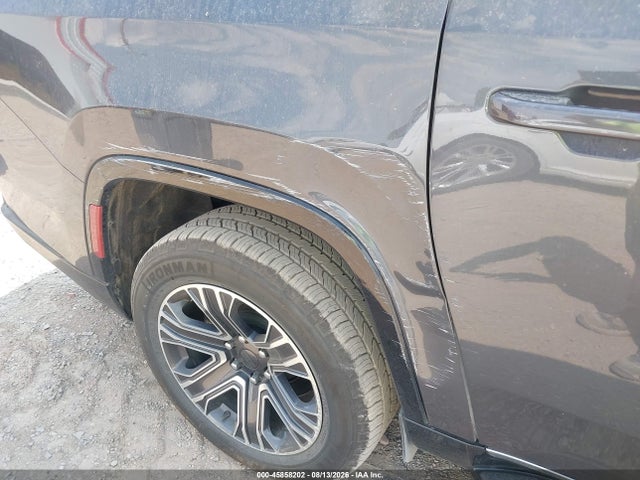 Продажа на аукционе авто 2024 Jeep Wagoneer L Series Ii 4x4, vin: 1C4SJSBP0RS101875, номер лота: 45858202