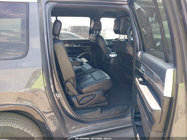 Продажа на аукционе авто 2024 Jeep Wagoneer L Series Ii 4x4, vin: 1C4SJSBP0RS101875, номер лота: 45858202