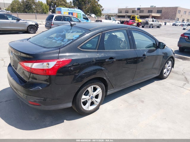 Ford FOCUS SE 2014 1FADP3F21EL399701 Image 4