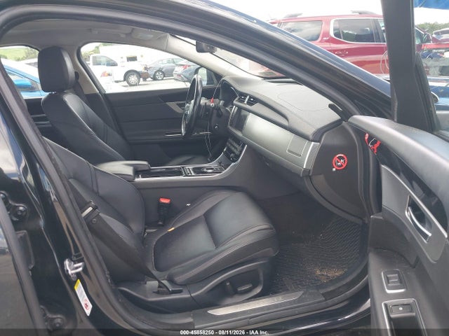 Продажа на аукционе авто 2017 Jaguar Xf 35t Premium, vin: SAJBJ4BVXHCY37968, номер лота: 45858250