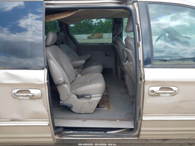 45858282 :رقم المزاد ، 2C8GP54L72R553716 vin ، 2002 Chrysler Town & Country Lxi مزاد بيع