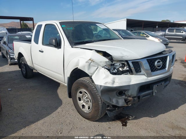 2017 1N6BD0CT2HN760803 main image