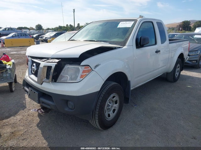 Nissan FRONTIER S 2017 1N6BD0CT2HN760803 Image 2
