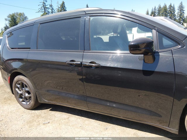 Chrysler Pacifica Touring L 2018 2C4RC1BG5JR228338 Image 13