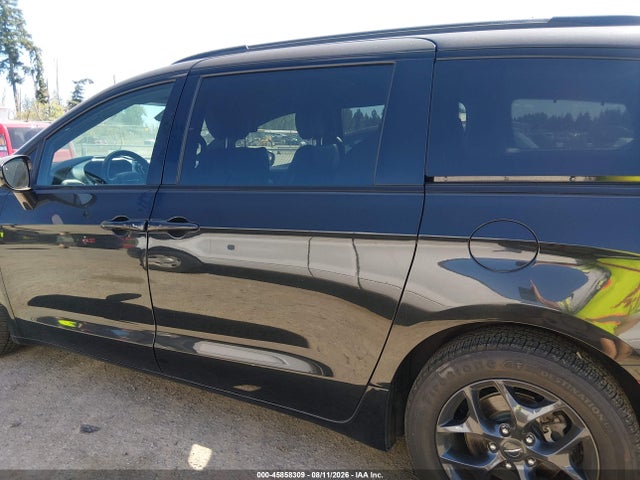 Chrysler Pacifica Touring L 2018 2C4RC1BG5JR228338 Image 14