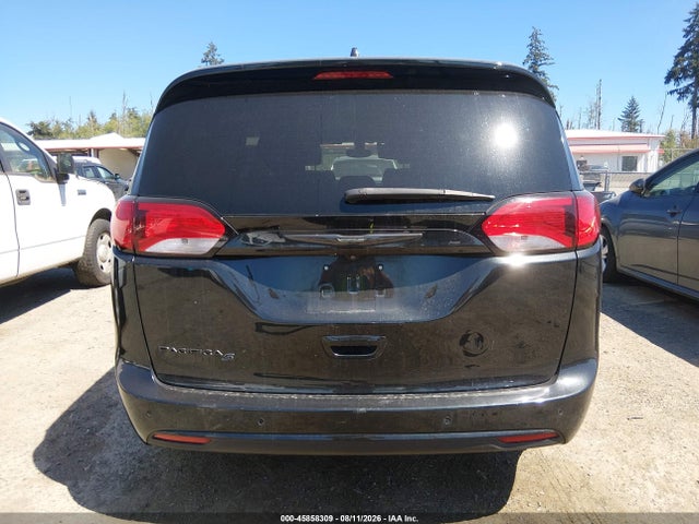Chrysler Pacifica Touring L 2018 2C4RC1BG5JR228338 Image 16