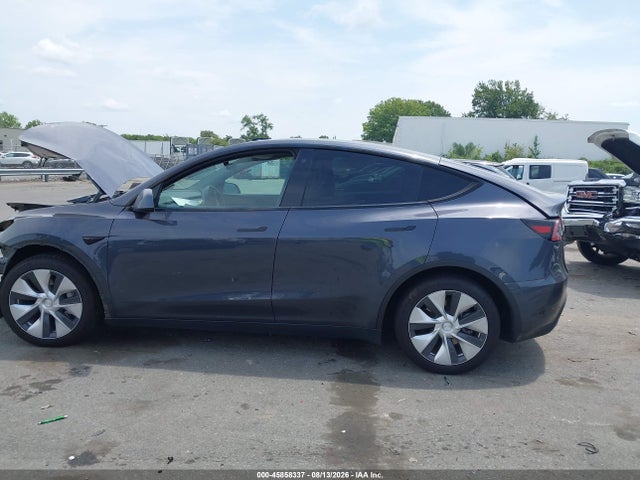 Продаж на аукціоні авто 2022 Tesla Model Y Long Range Dual Motor All-wheel Drive, vin: 7SAYGDEE4NF370941, номер лоту: 45858337