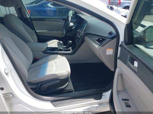 Aukcja sprzedaży 2019 Hyundai Sonata Hybrid Se, vin: KMHE24L32KA089513, numer aukcji: 45858345