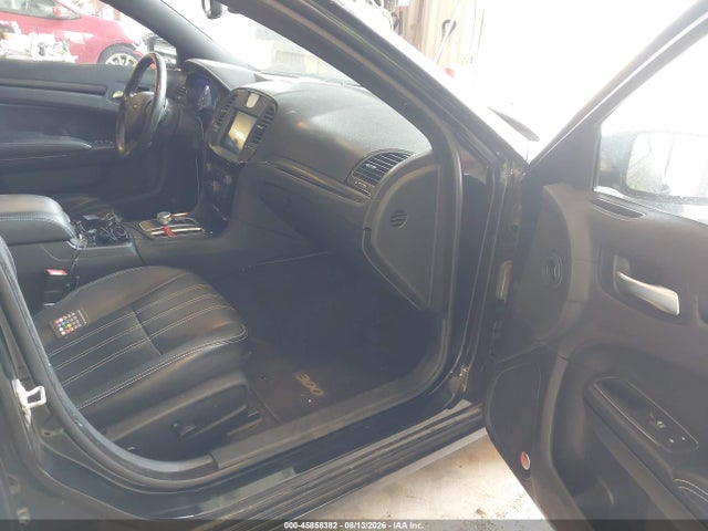 45858382 :رقم المزاد ، 2C3CCAGG9GH152432 vin ، 2016 Chrysler 300 مزاد بيع