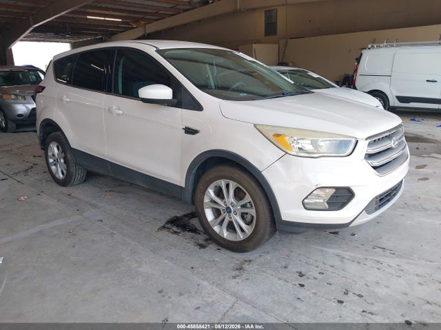2017 Ford Escape Se მანქანა იყიდება აუქციონზე, vin: 1FMCU0GD7HUE51310, აუქციონის ნომერი: 45858421