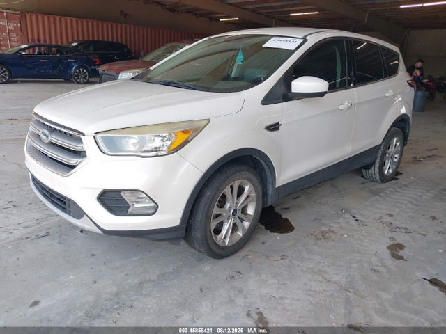 2017 Ford Escape Se მანქანა იყიდება აუქციონზე, vin: 1FMCU0GD7HUE51310, აუქციონის ნომერი: 45858421