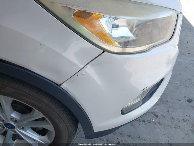 2017 Ford Escape Se მანქანა იყიდება აუქციონზე, vin: 1FMCU0GD7HUE51310, აუქციონის ნომერი: 45858421