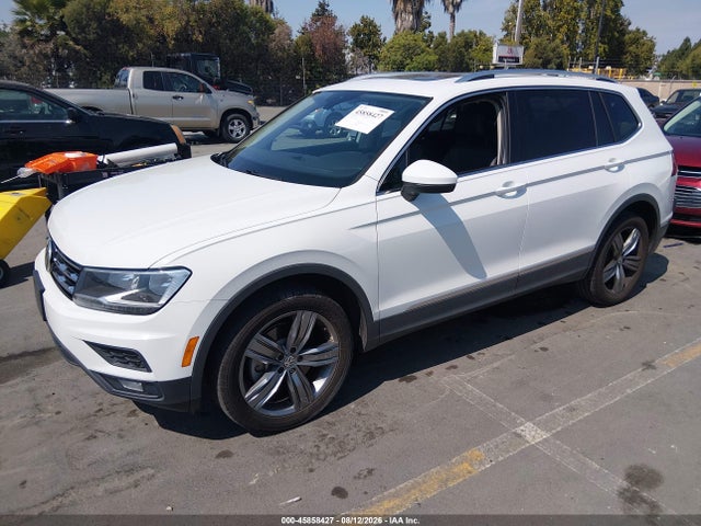 3VV3B7AX8LM033844 Volkswagen Tiguan 2.0t Se/2.0t Se R-line Black/2.0t Sel
