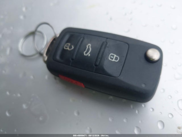 45858471 :رقم المزاد ، 3VWDB7AJ6HM294019 vin ، 2017 Volkswagen Jetta Se مزاد بيع