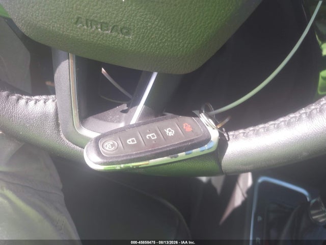 Продажа на аукционе авто 2017 Ford Escape Titanium, vin: 1FMCU0JD2HUE35220, номер лота: 45858475