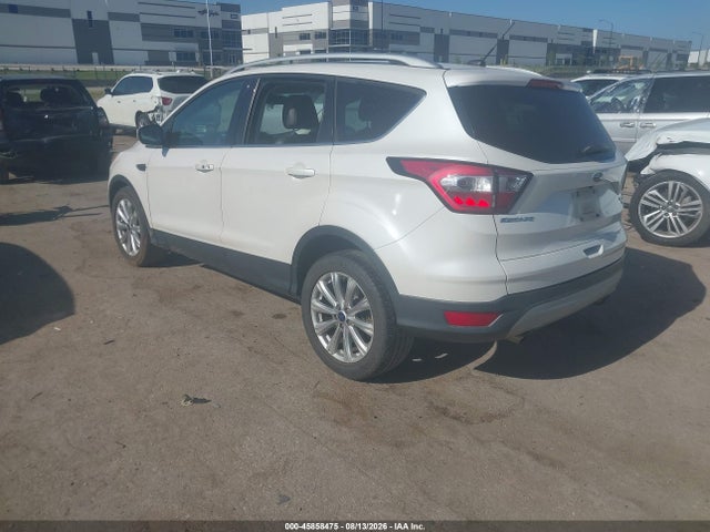 Продажа на аукционе авто 2017 Ford Escape Titanium, vin: 1FMCU0JD2HUE35220, номер лота: 45858475