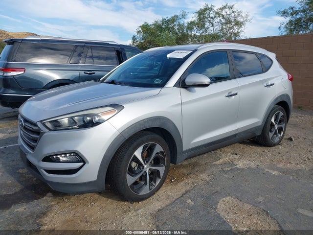 Hyundai Tucson Limited 2016 KM8J33A28GU038667 Image 2