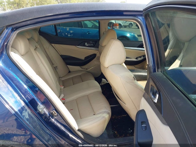 Продажа на аукционе авто 2016 Nissan Maxima 3.5 Sl, vin: 1N4AA6AP2GC380649, номер лота: 45858493