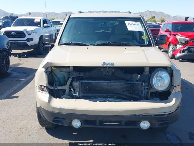 1C4NJPBB8HD136343 Jeep Patriot Sport