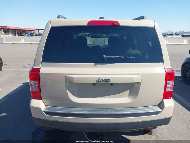 1C4NJPBB8HD136343 Jeep Patriot Sport