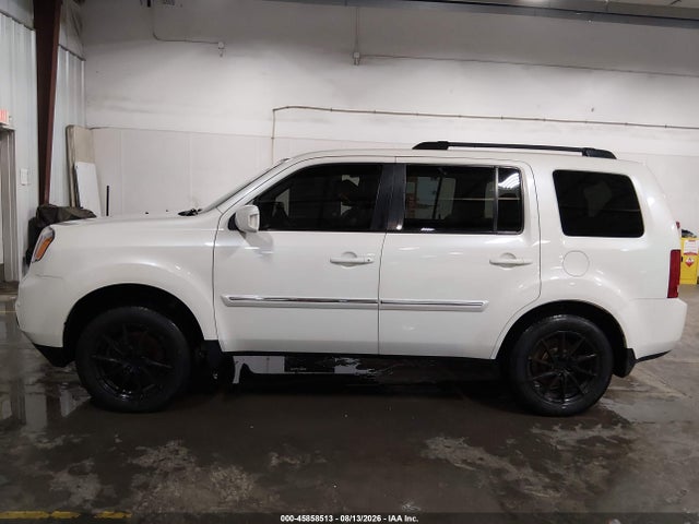 Продажа на аукционе авто 2015 Honda Pilot Touring, vin: 5FNYF4H94FB024713, номер лота: 45858513