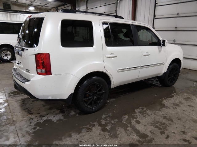 Продажа на аукционе авто 2015 Honda Pilot Touring, vin: 5FNYF4H94FB024713, номер лота: 45858513